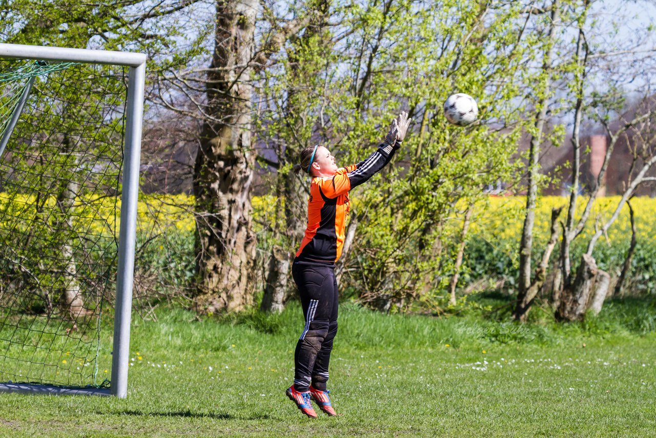 Bild 81 - Frauen SV Frisia 03 Risum Lindholm - Heider SV : Ergebnis: 8:0